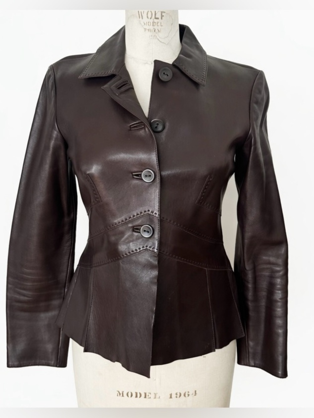 Gorgeous CESARE FABBRI  Chocolate Dark Brown Leather Button-Front Jacket